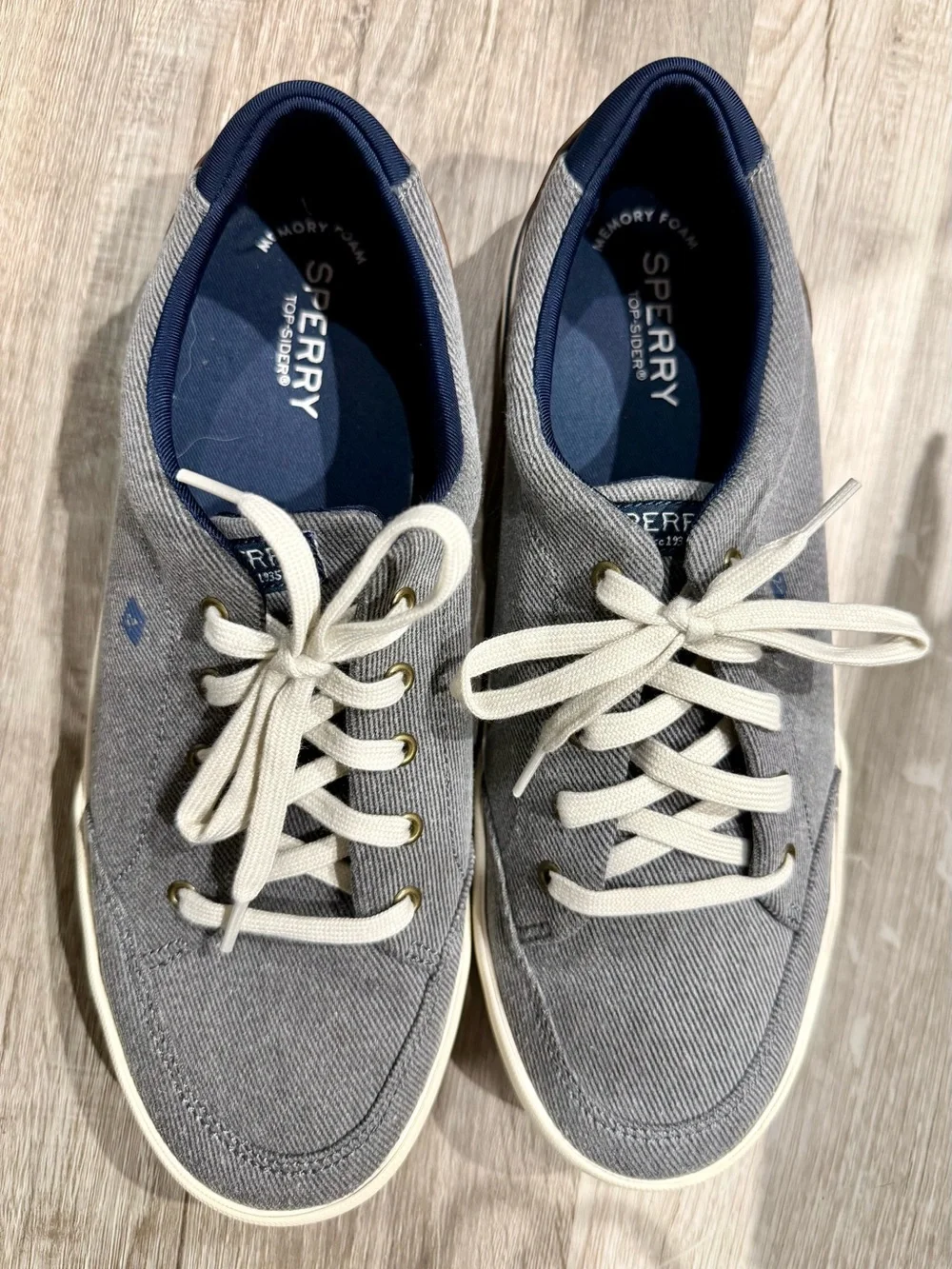 Sperry excellent only